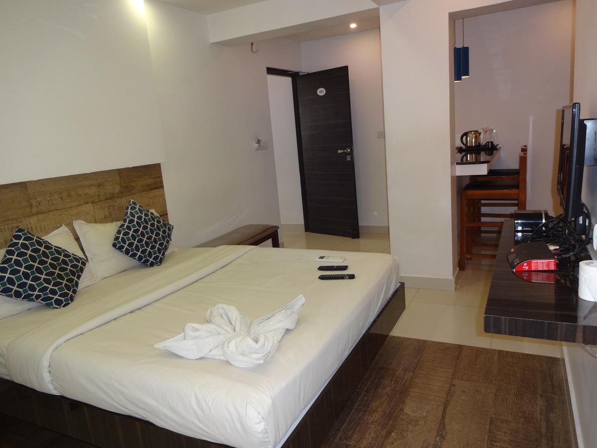 Apartment Convastay Gajel- Near Apollo Greams Road *