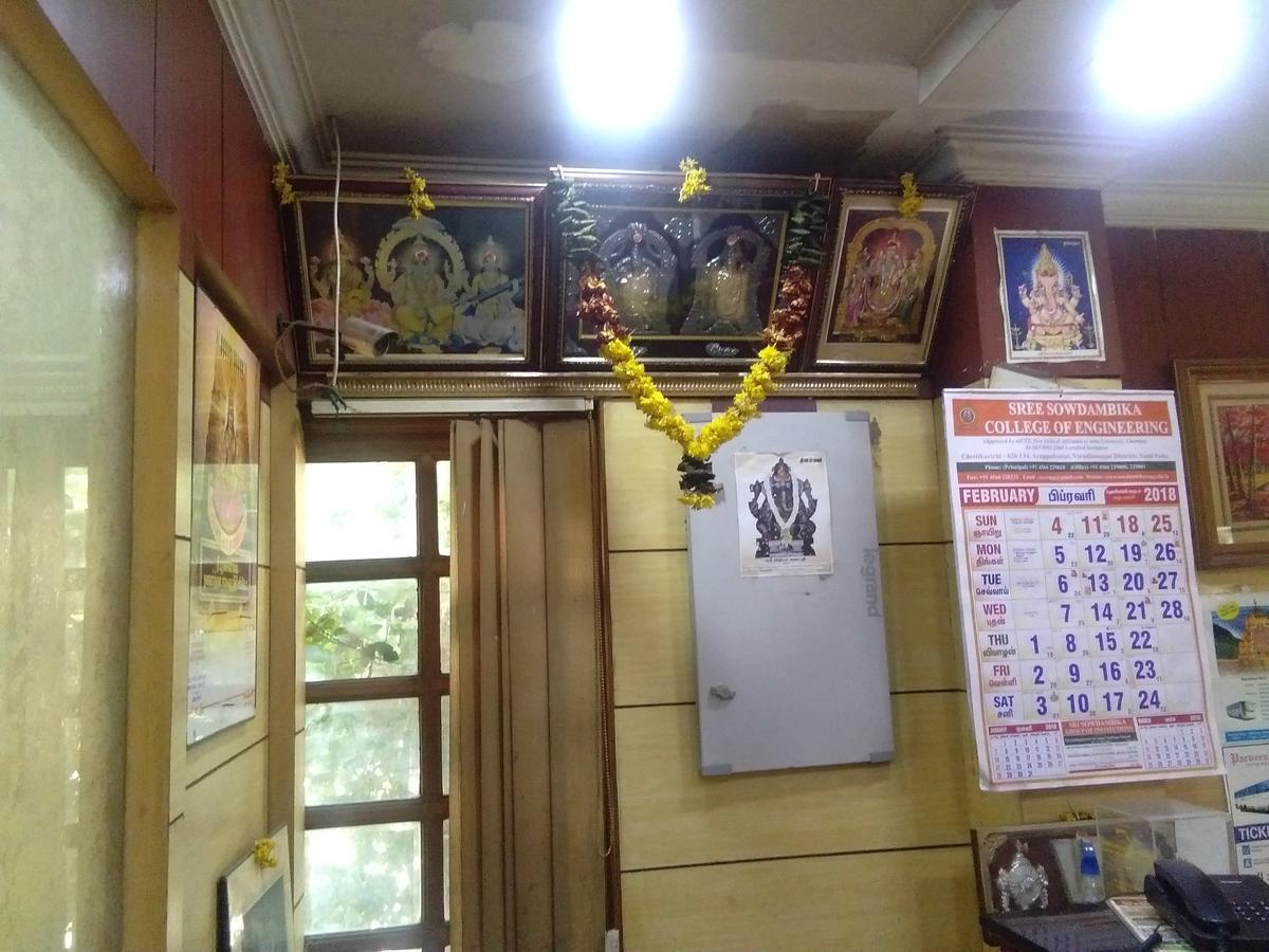 Lodge Adithya