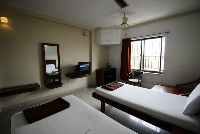 Lodge Adithya *