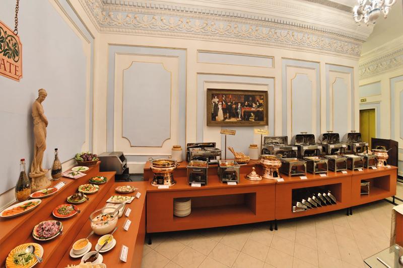 Hotel Ambica Empire 3*