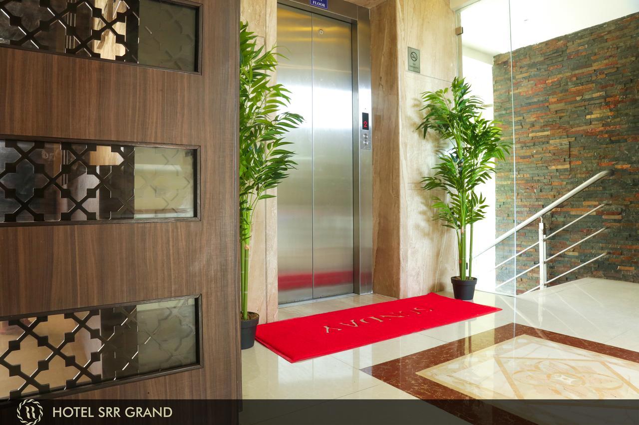 Srr Grand Hotel 3*