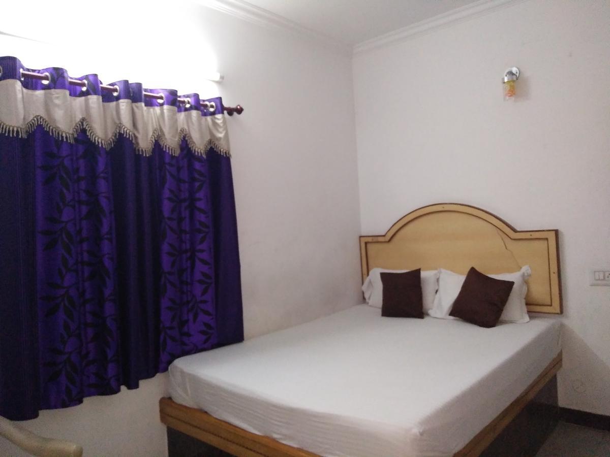 Jayam Residency Hotel *