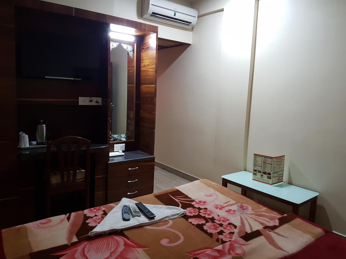 Kanchi Residency 2*