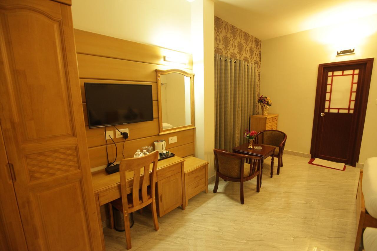 Grand Cascade Hotel 3*