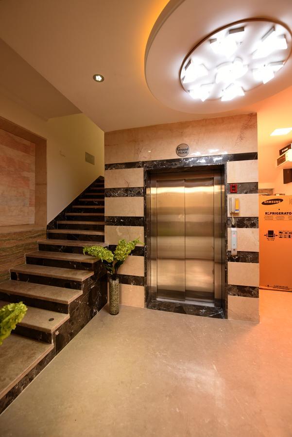Acomodação com café da manhã  Sky Residency 3*