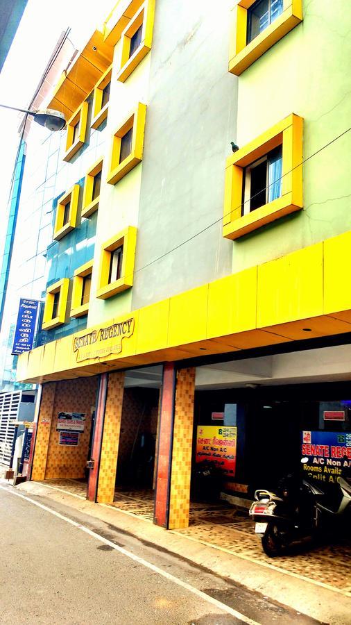 Hotel Senate Regency