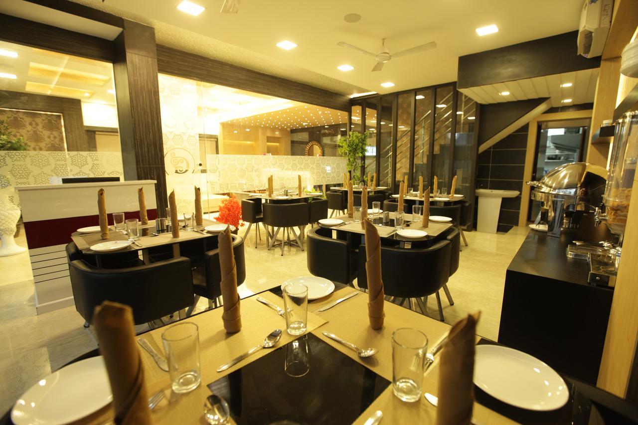 Grand Cascade 3* Chennai