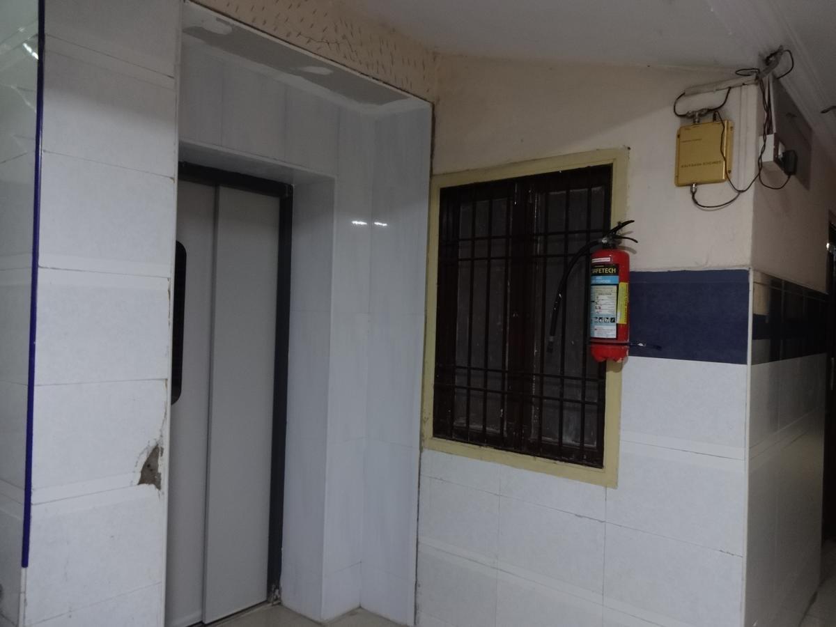 Pensão Delmon Residency
