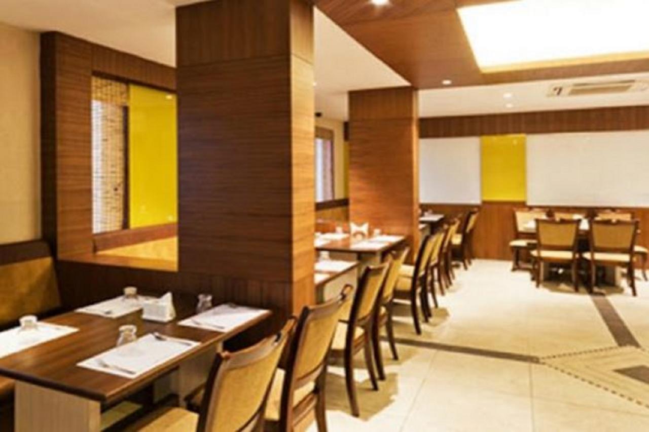 Ponnis Grand * Chennai