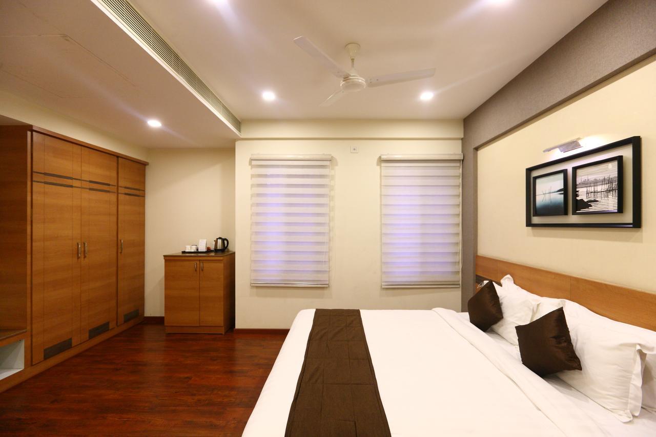 Fabhotel Prime Adore Residency