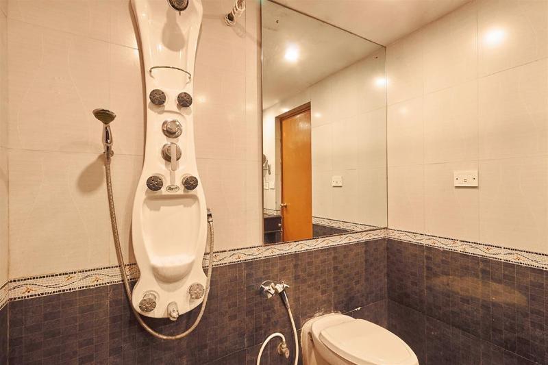 The Checkers Hotel 4*