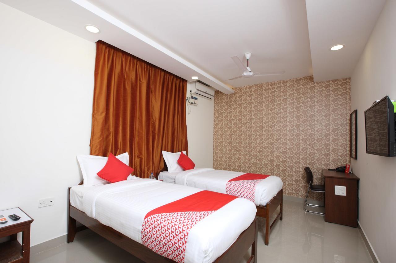 Oyo 14441 Sri Ramani And 3* Chennai