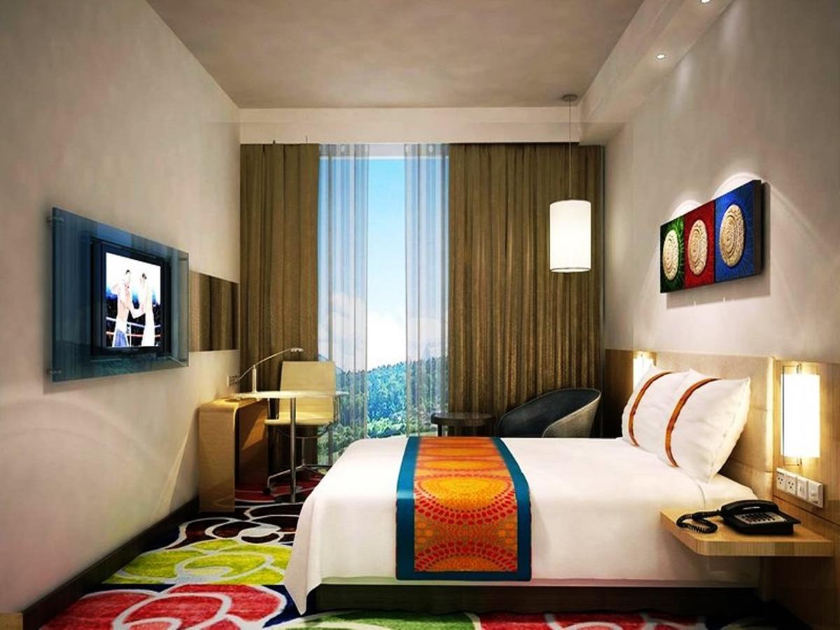 Hotel Express Old Mahabalipuram Road 4*