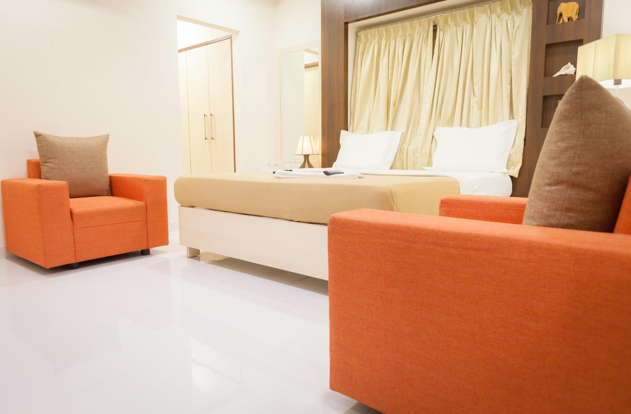 Skb Grand Days - Fully Vaccinated Staff Hotel 3*