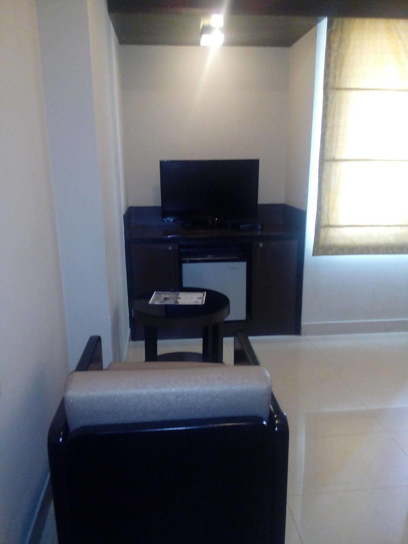 Hotel Fabhotel Santhome Mylapore