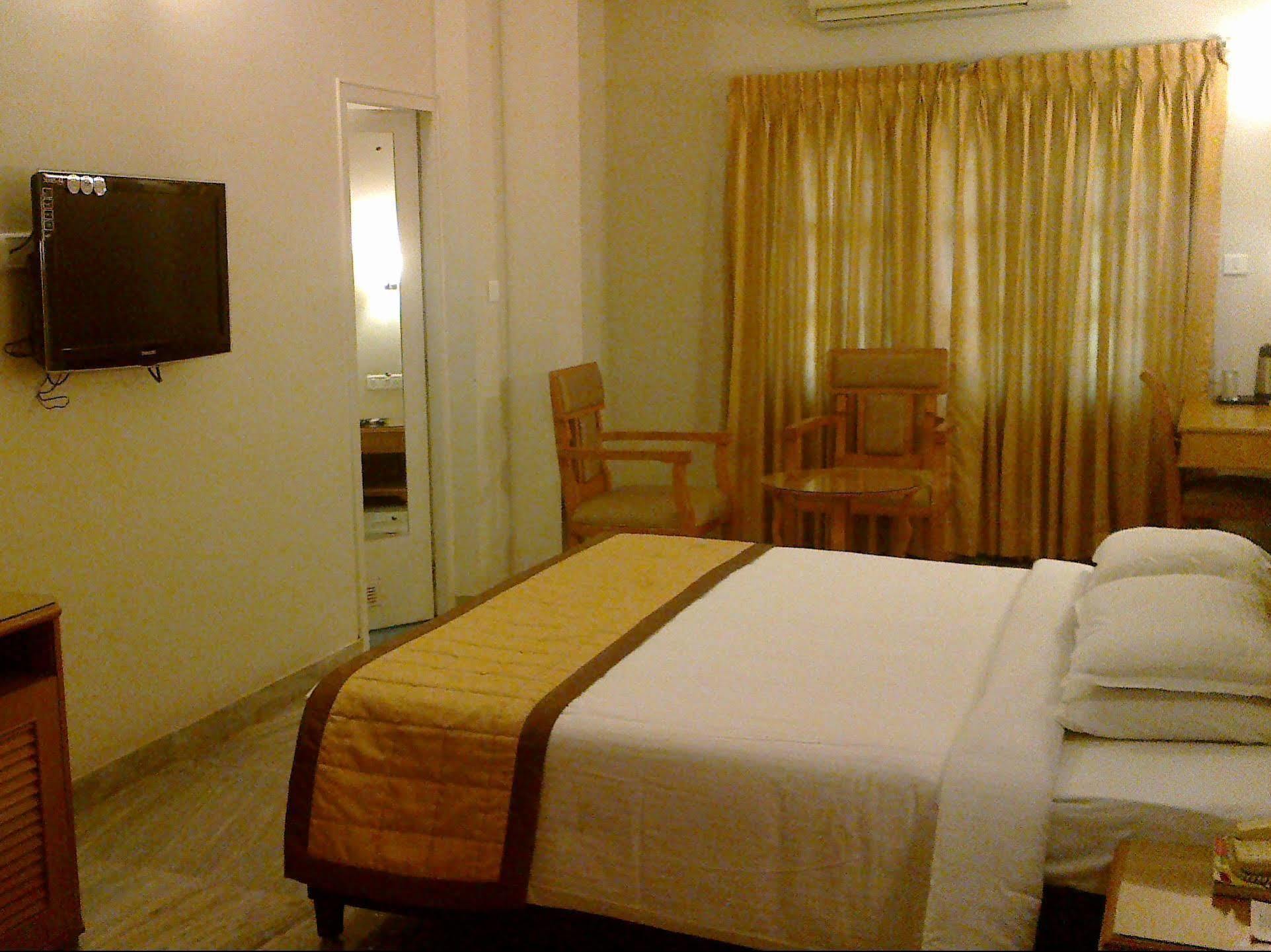 Hotel Southern Crest Chennai