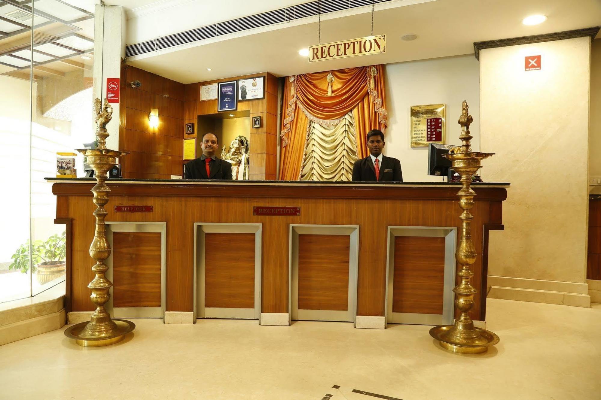 Hotel Fabhotel Prime Deluxe Chennai