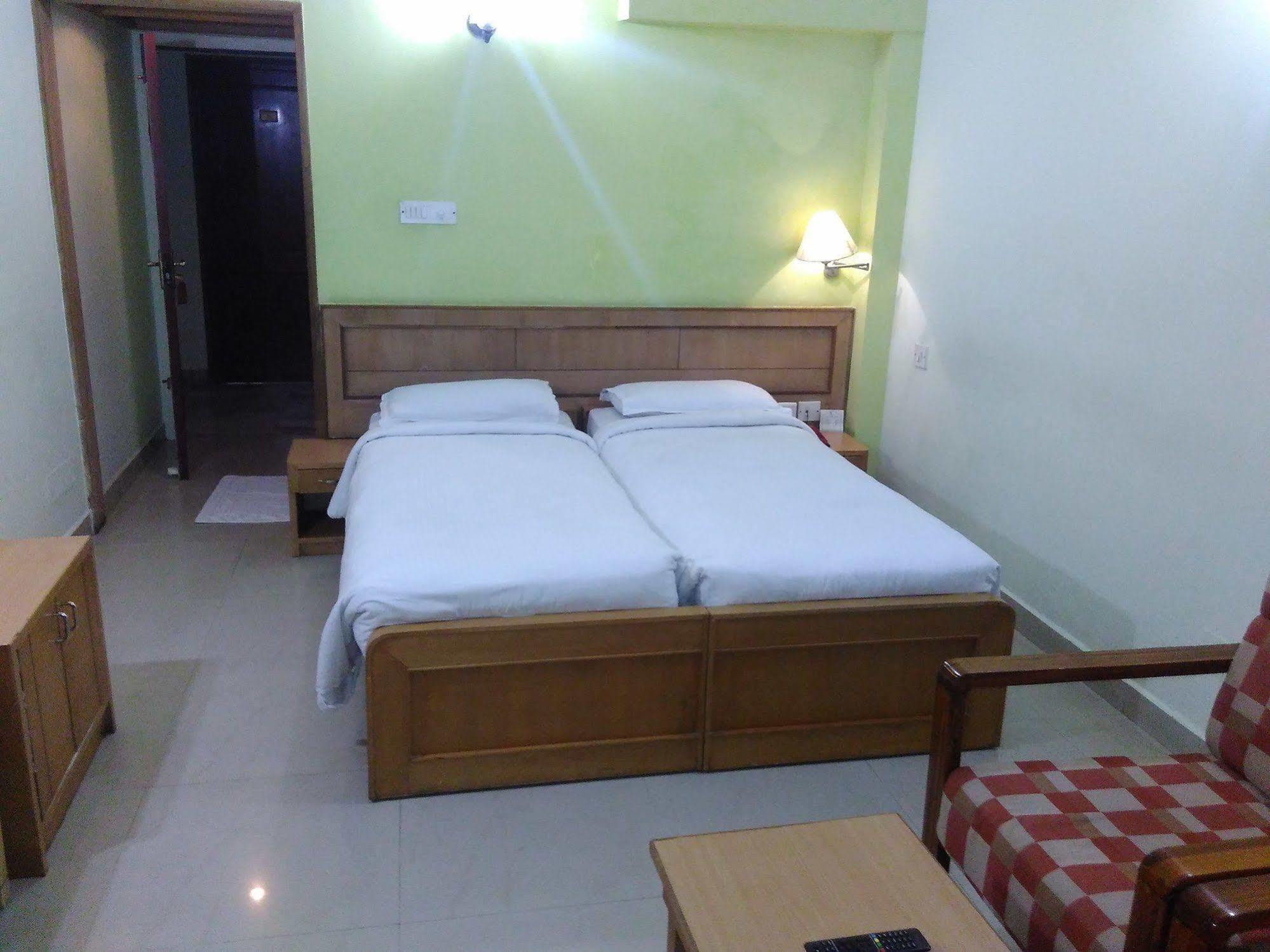 Mount Manor Hotel Chennai