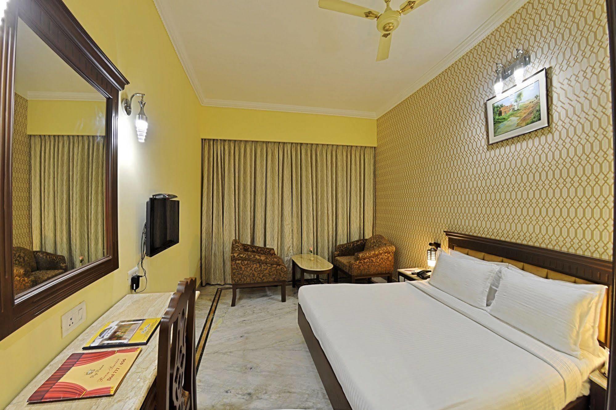 Raj Palace Sundar Hotel