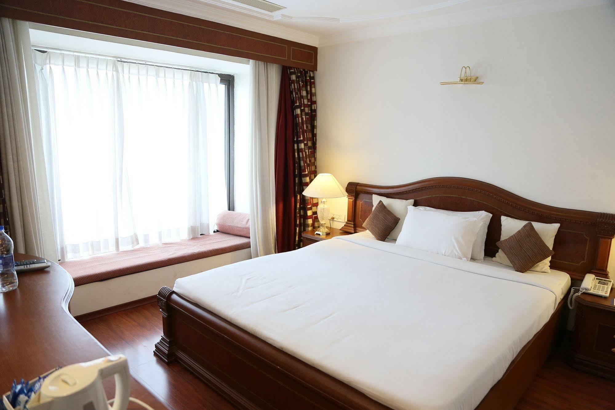 Benzz Park Hotel Chennai