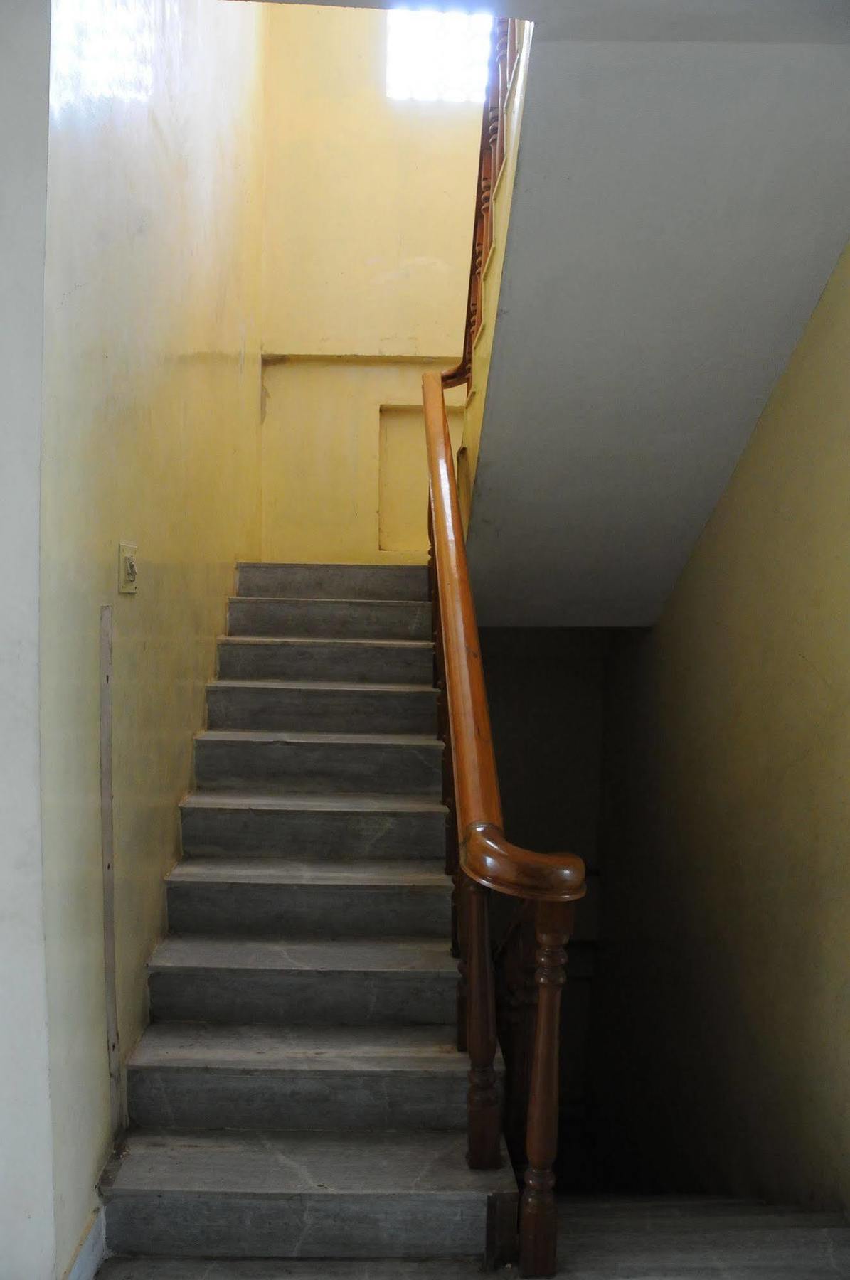 Lloyds Serviced Apartments, Near Music Academy 2* Chennai