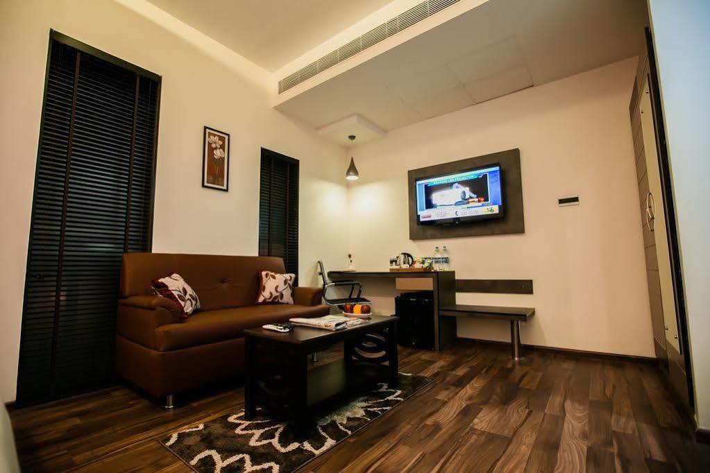 The Spin Hotel