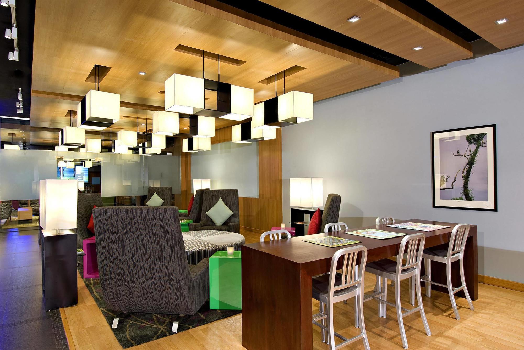 Aloft Omr It Expressway 4* Chennai