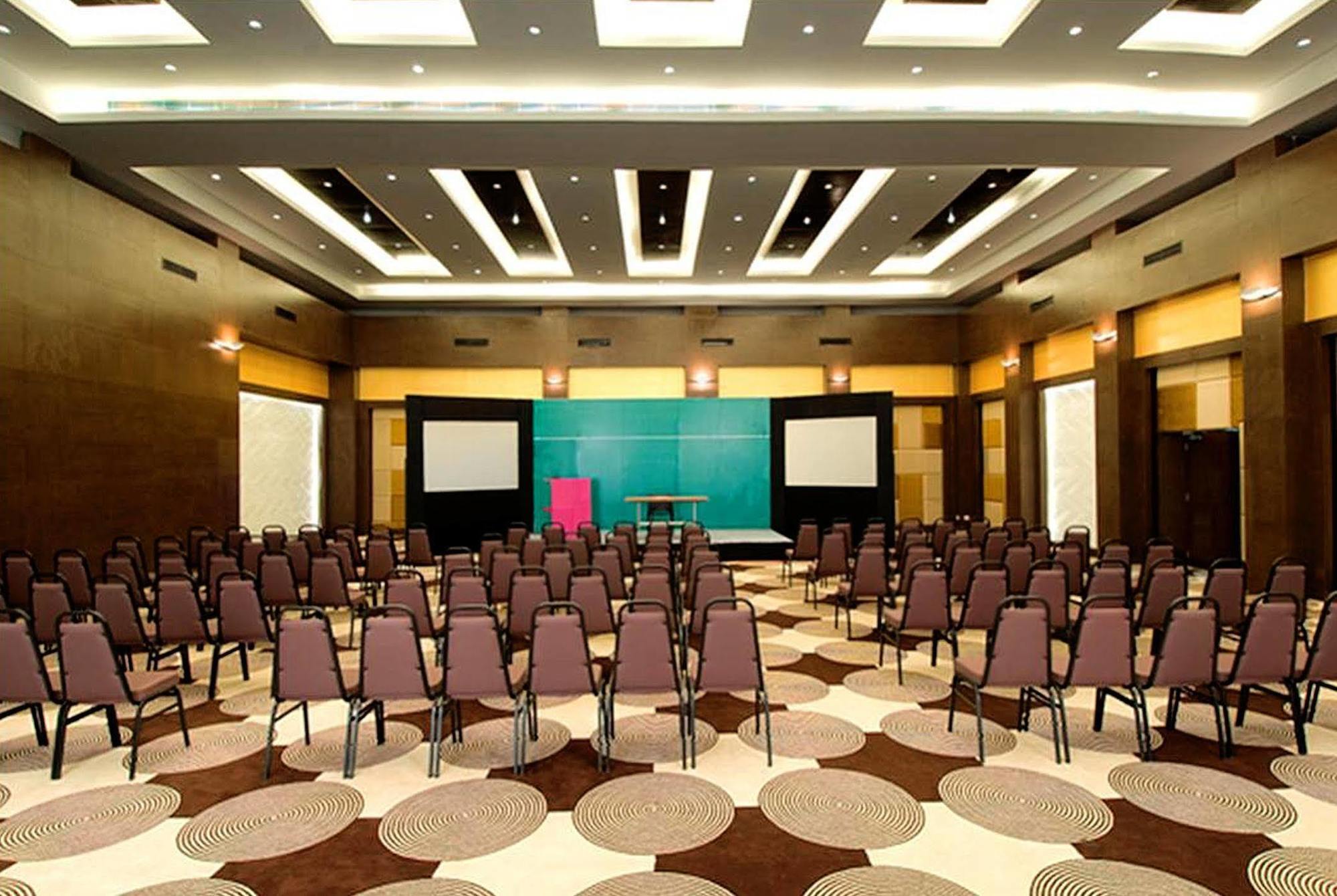 Hotel Aloft Omr It Expressway Chennai