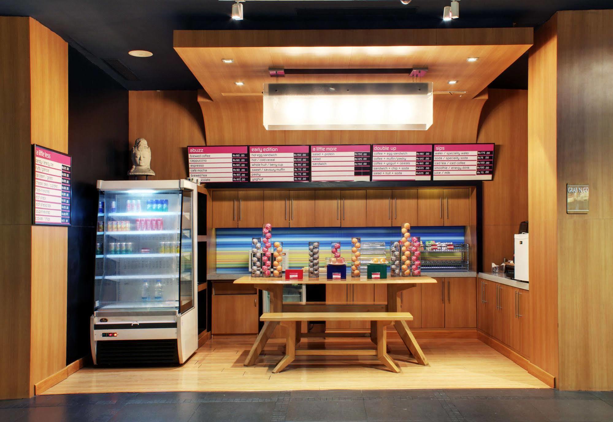 Aloft Omr It Expressway 4*
