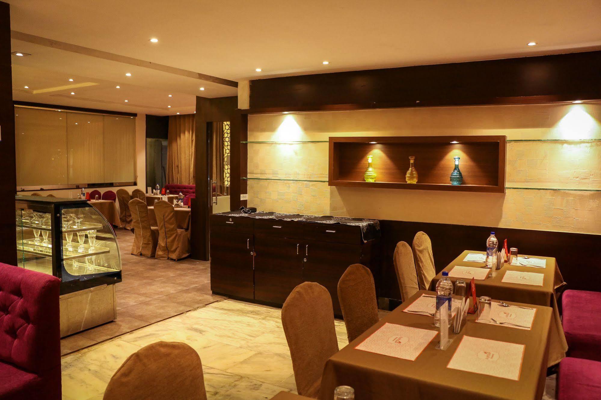 Mars Classic Hotel
