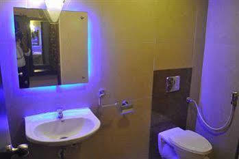 Mars Classic Hotel Chennai