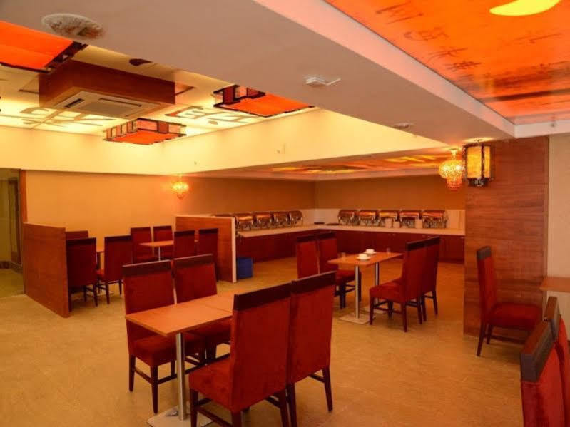 Le Palace Hotel 3*