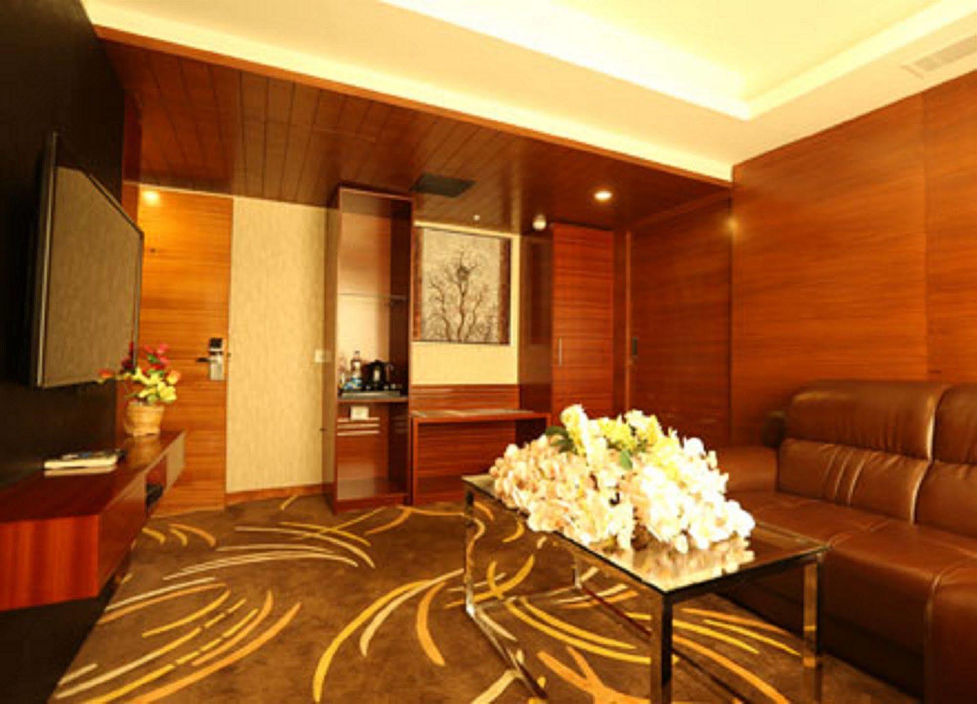 Hotel Le Palace 3*