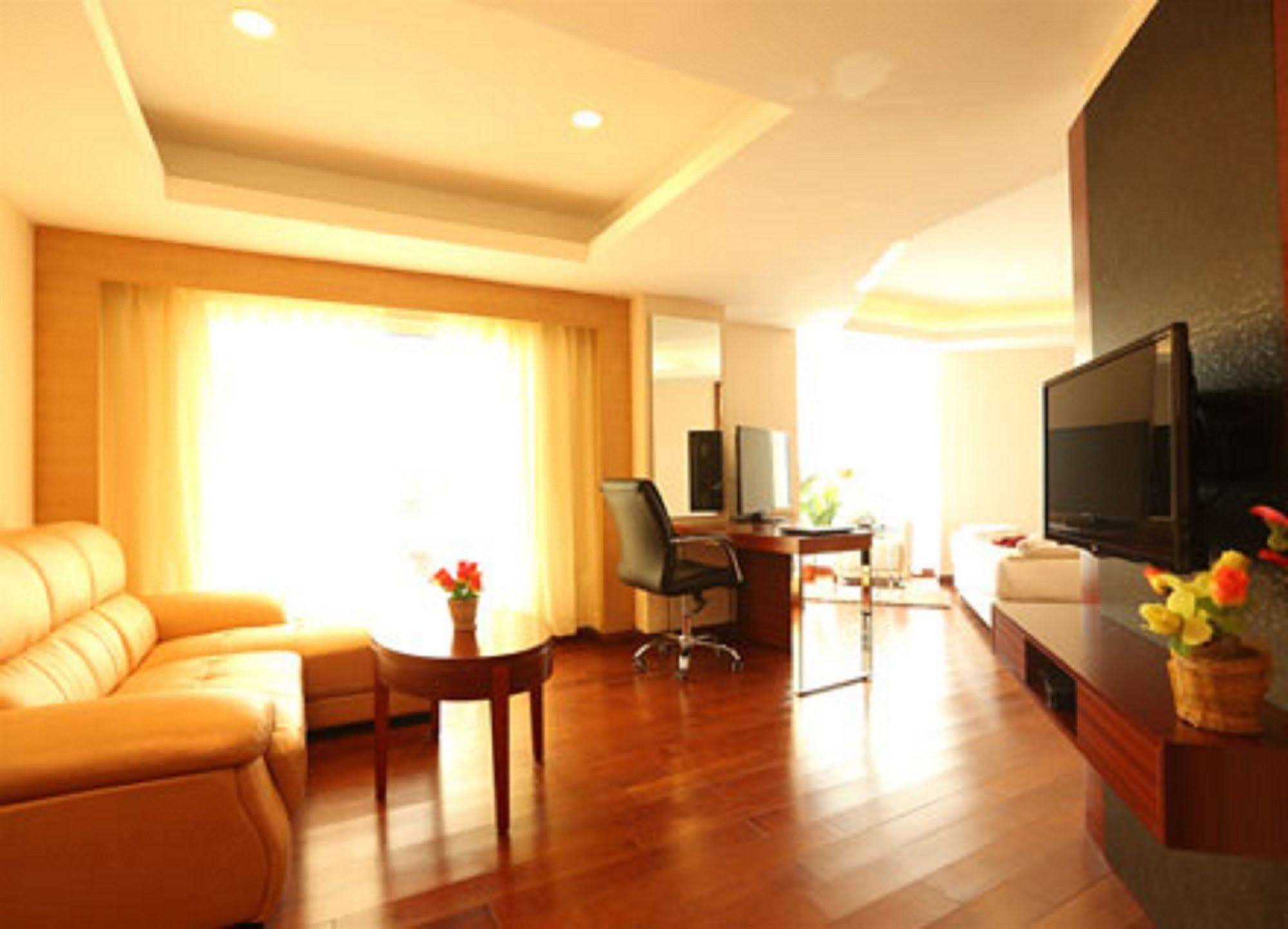 Le Palace Hotel Chennai
