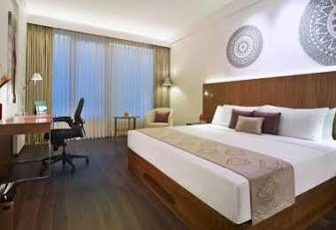 Vivanta It Expressway Omr Chennai