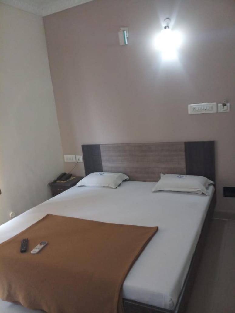 Chennai Guest House 2*
