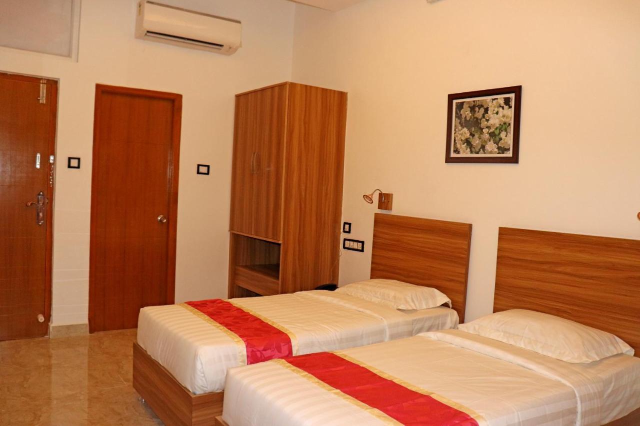 Gulnaar Hotel econômico *