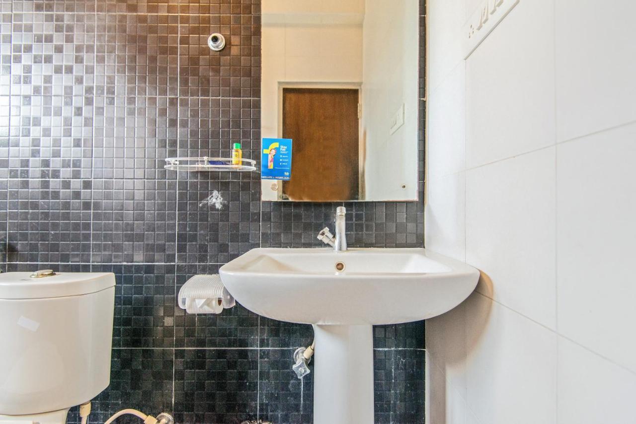 Capital O 35927 Comfort Suites 3* Chennai