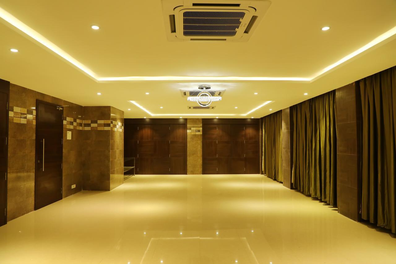 Hotel Avenue 3*