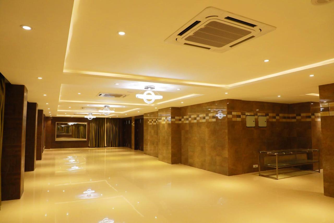 Hotel Avenue 3*