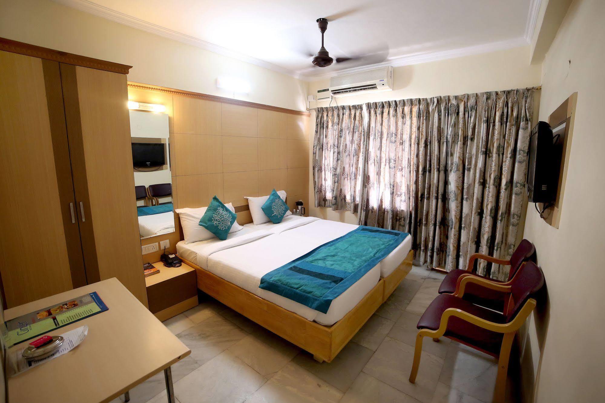 Hotel Nayagara 3*