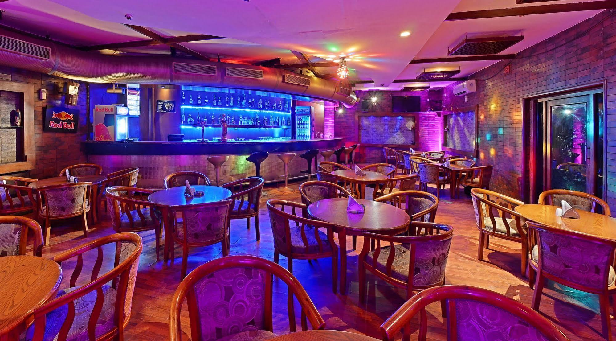 Super Townhouse Koyambedu