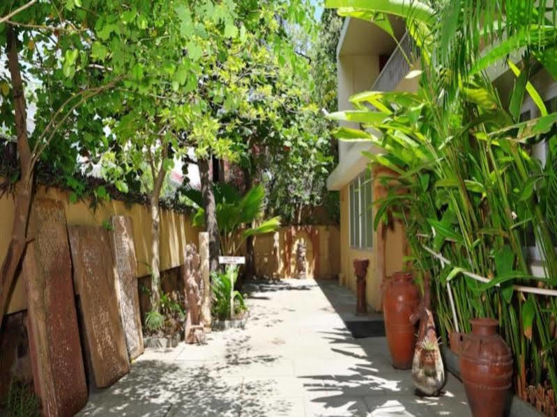Hanu Reddy Residences Wallace Garden 3* Chennai