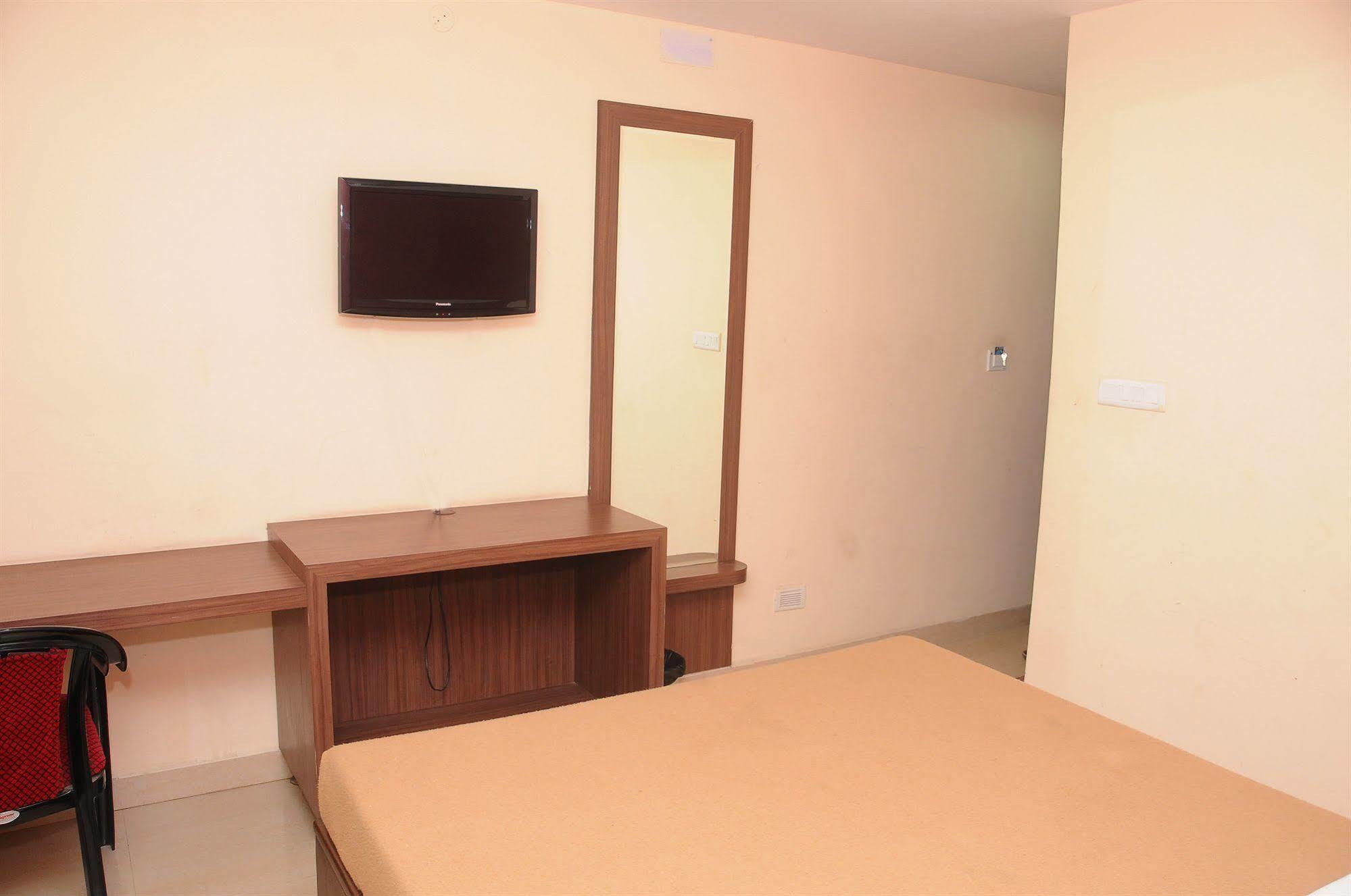 Arasan Hotel Chennai