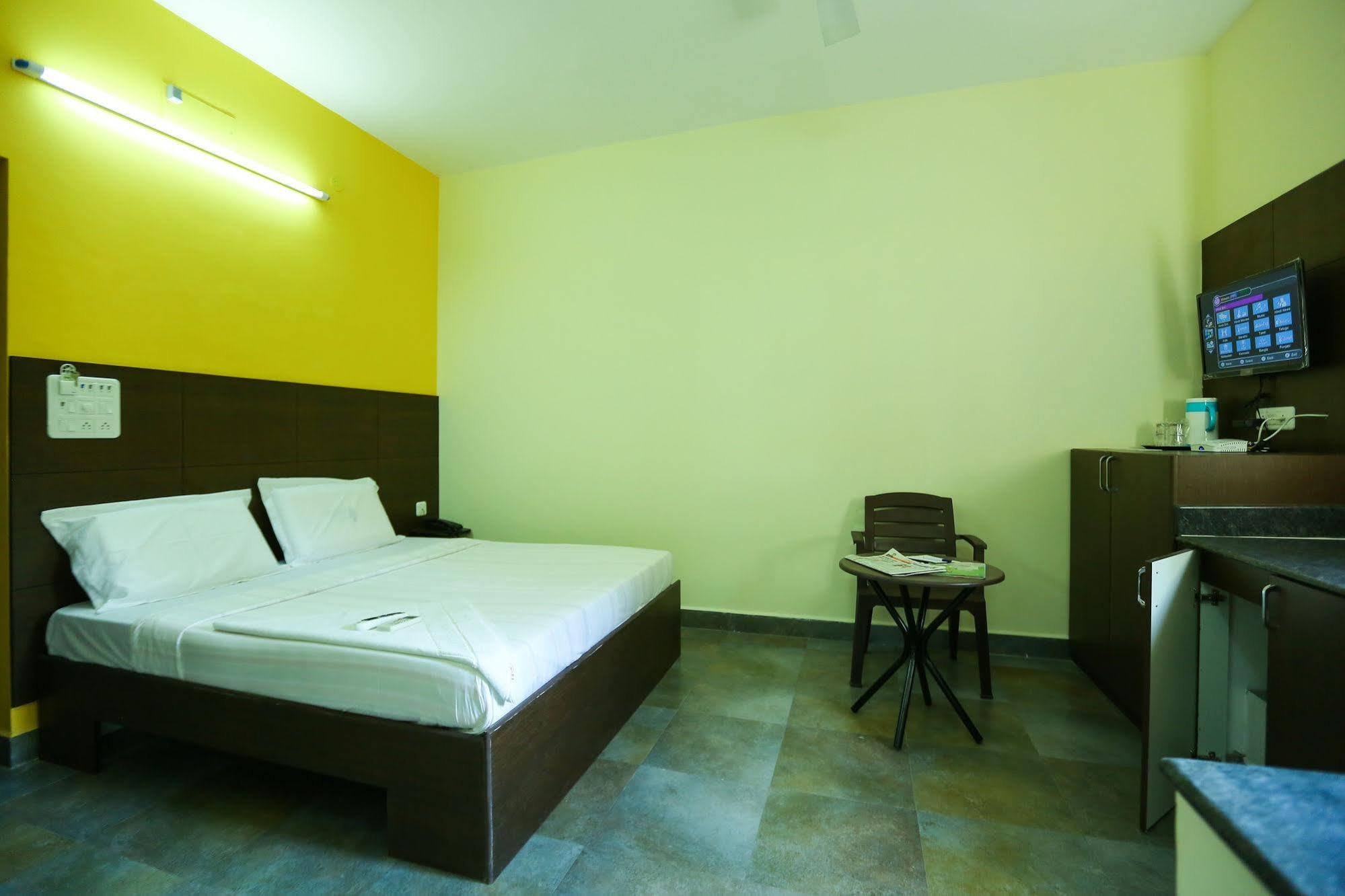 Season 4 Residences: Tech Hub Convenience In Thiruvanmiyur Hotel 2*