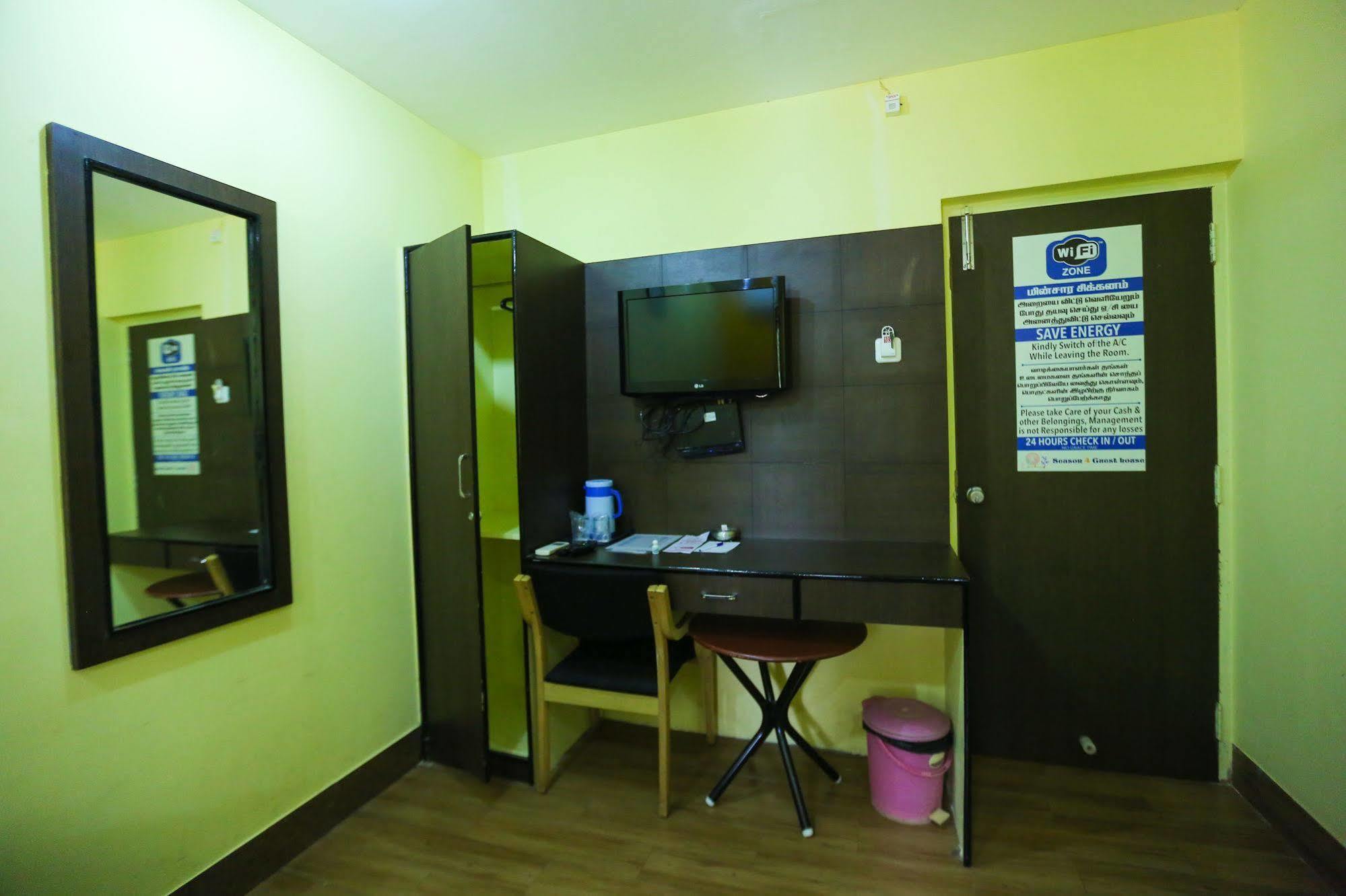 Hotel Season 4 Residences - Teynampet Near Apollo Hospital ,balaji Dental, Us Consulate Chennai