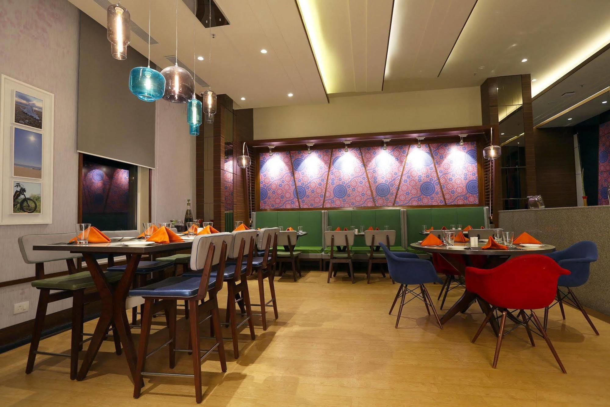 Express Old Mahabalipuram Road Hotel