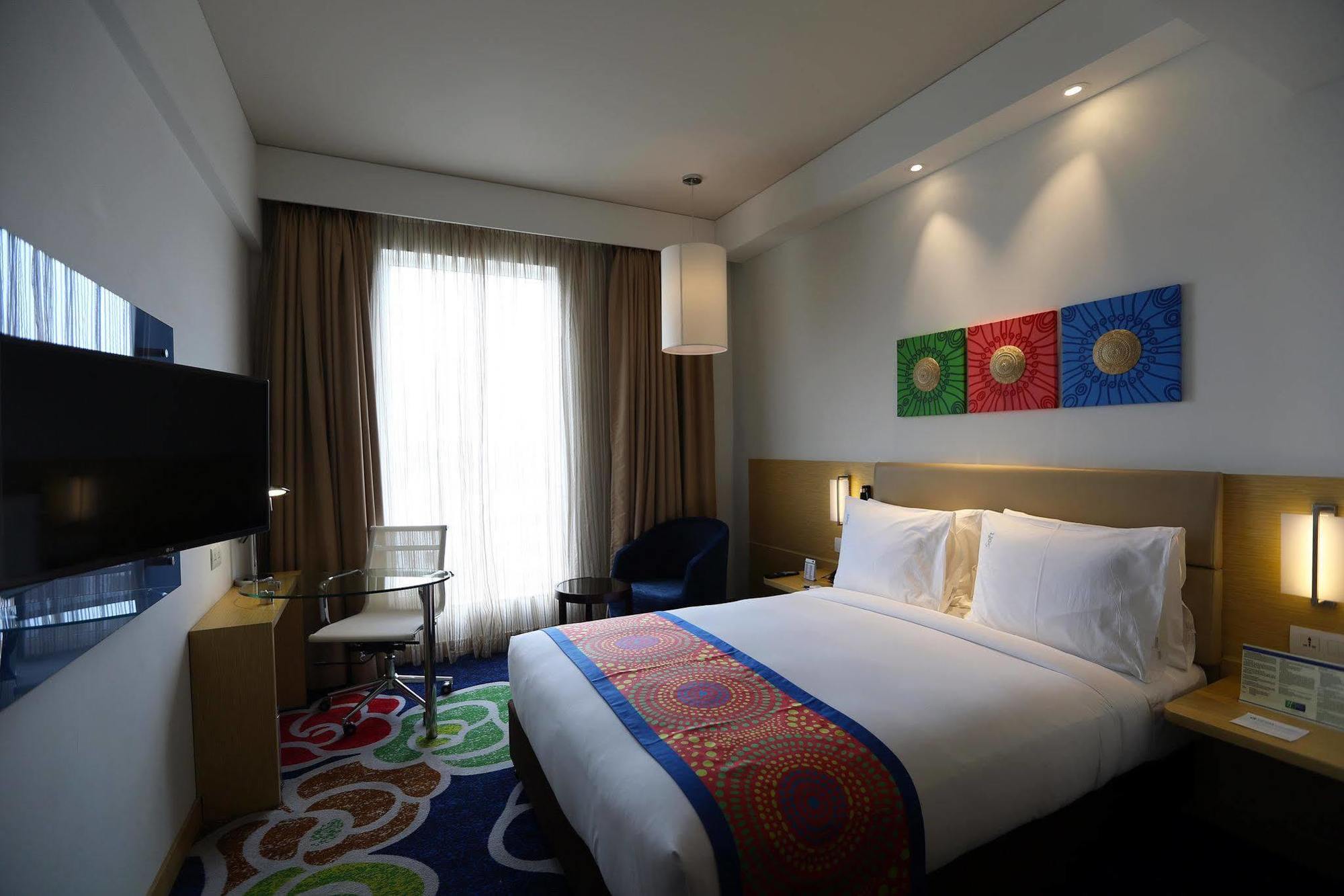 Hotel Express Old Mahabalipuram Road Chennai