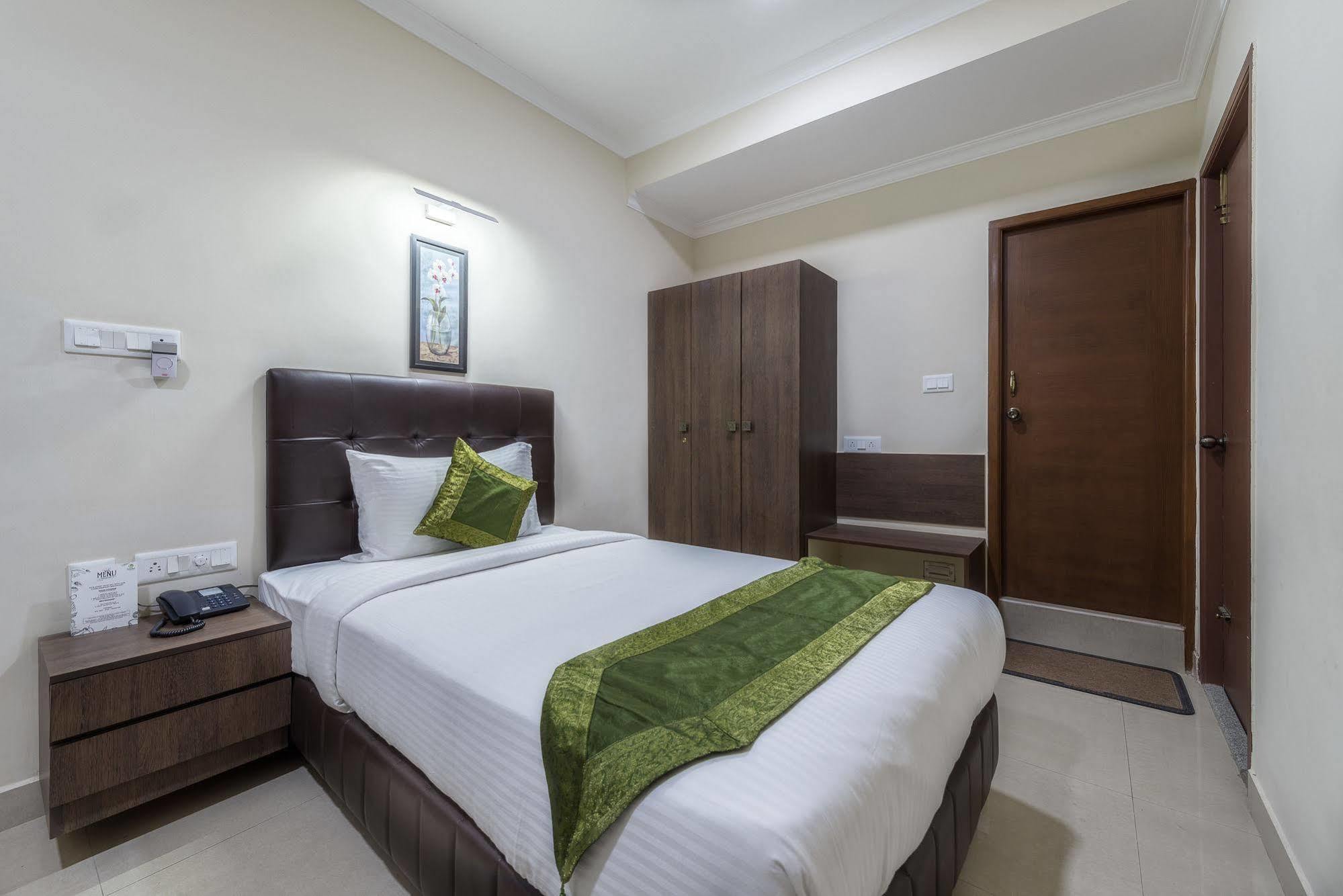 Mount Kailash Hotel