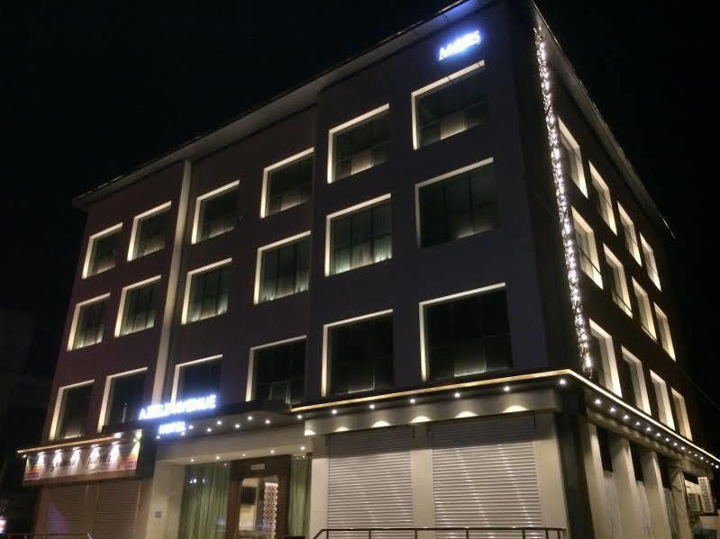 Hotel Avenue